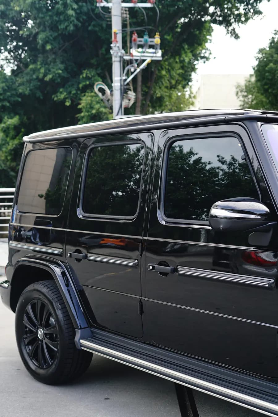 SUV preto protegido com PPF
